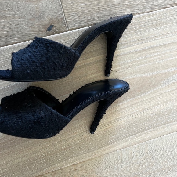 Saint Laurent LA 16 Boucle Tweed Mules in Black | Size 39. - Picture 9 of 9